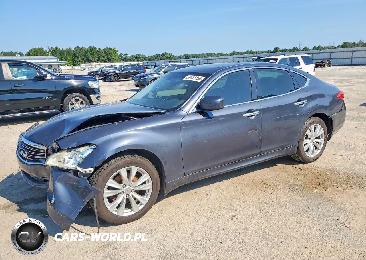 2011 Infiniti M37 X