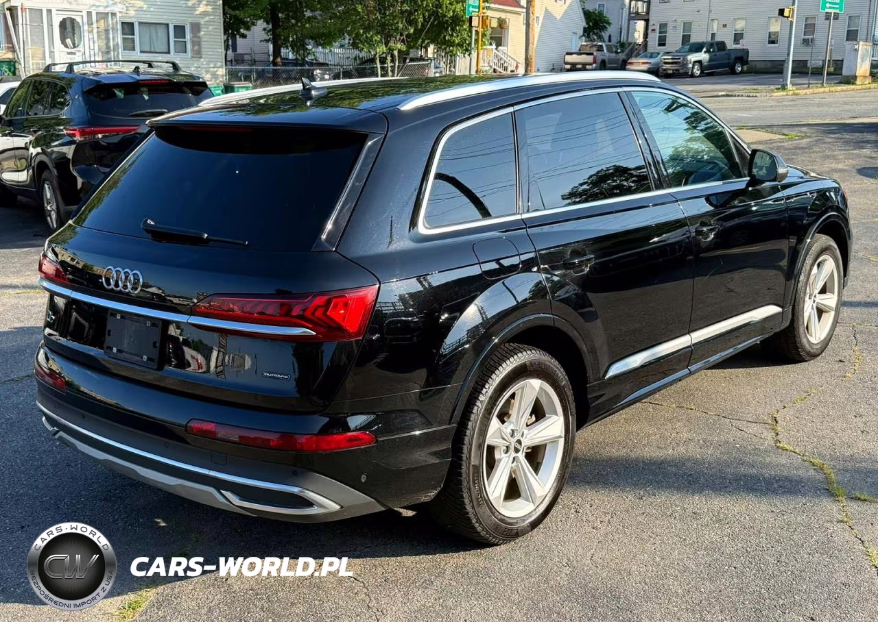 2021 Audi Q7 Premium VIN:WA1AJAF74MD039789 - 3
