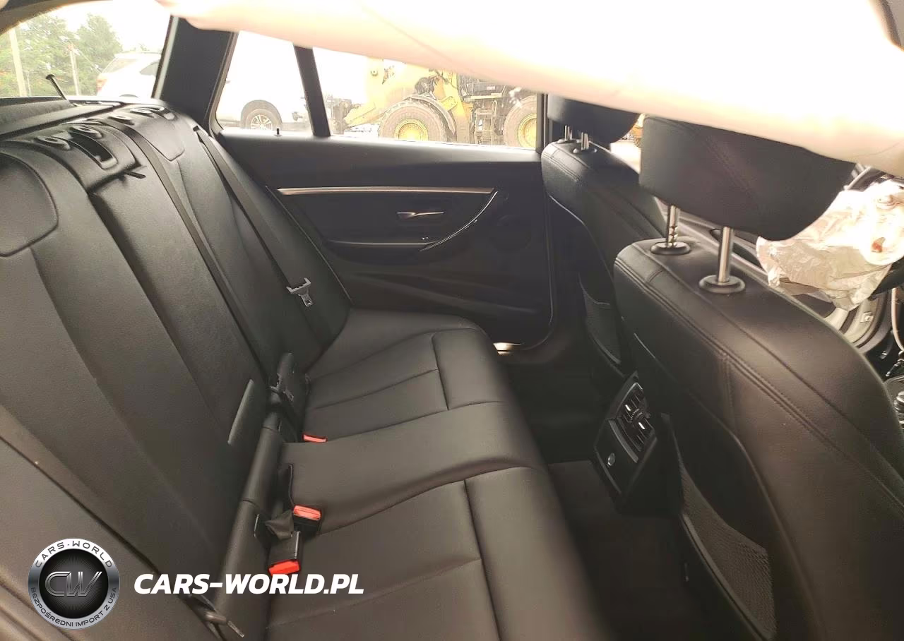 2017 BMW 330 Xi VIN:WBA8K3C55HK678696 - 10