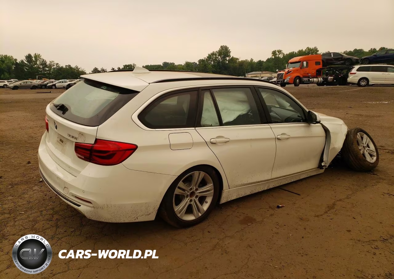 2017 BMW 330 Xi VIN:WBA8K3C55HK678696 - 3