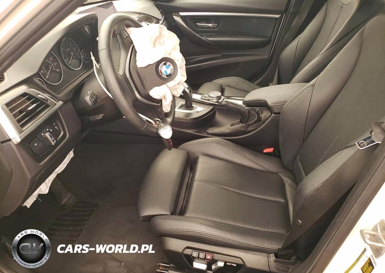 2017 BMW 330 Xi VIN:WBA8K3C55HK678696 - 7