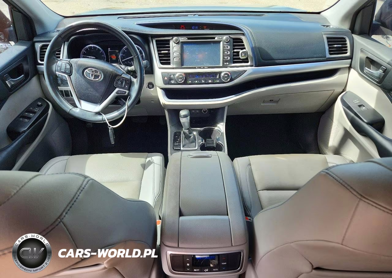 2019 Toyota Highlander Xle VIN:5TDKZRFH0KS310245 - 8