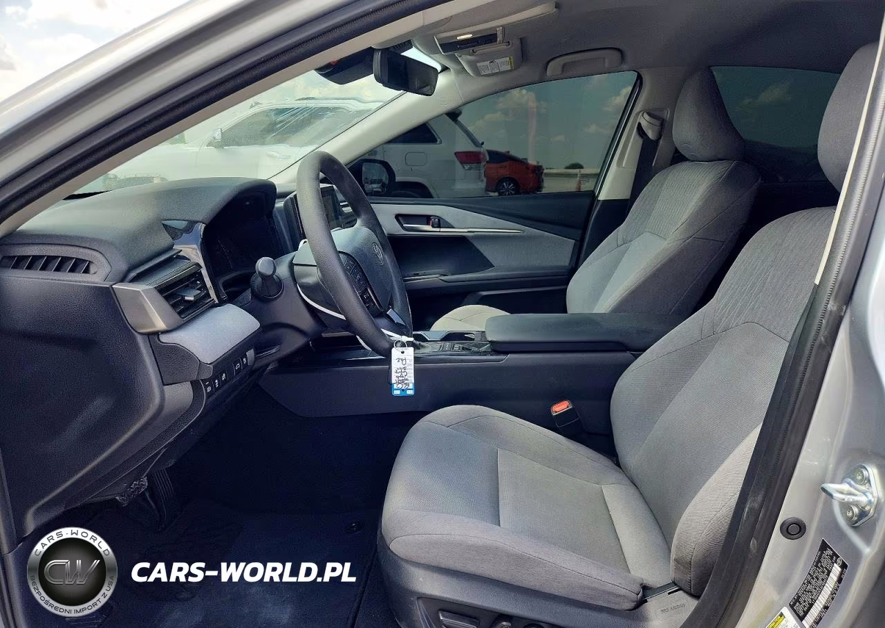 2025 Toyota Camry Le VIN:4T1DAACK5SU189379 - 7