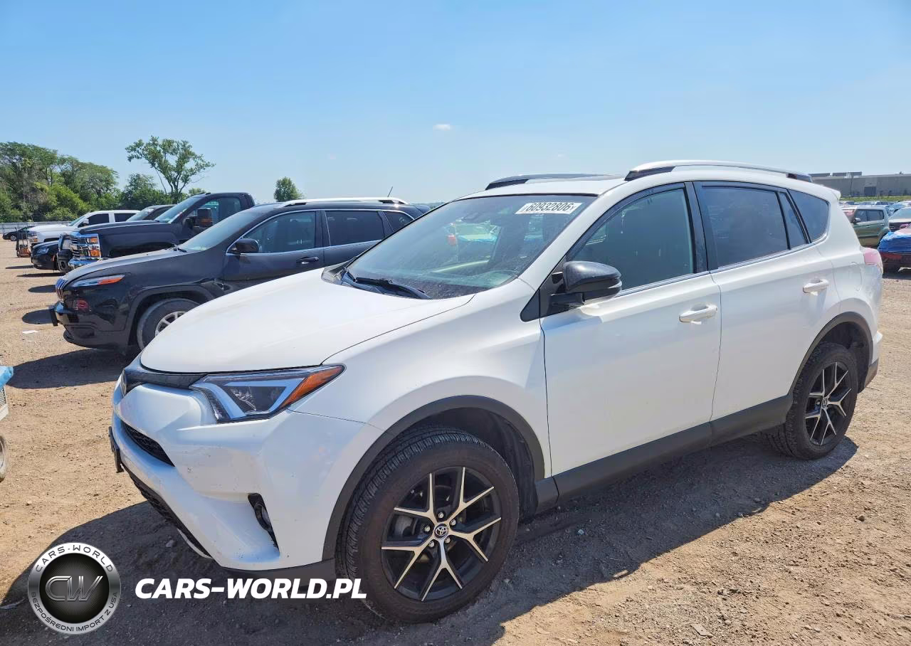 2018 Toyota Rav4 Se – zdjęcie 1 z 13