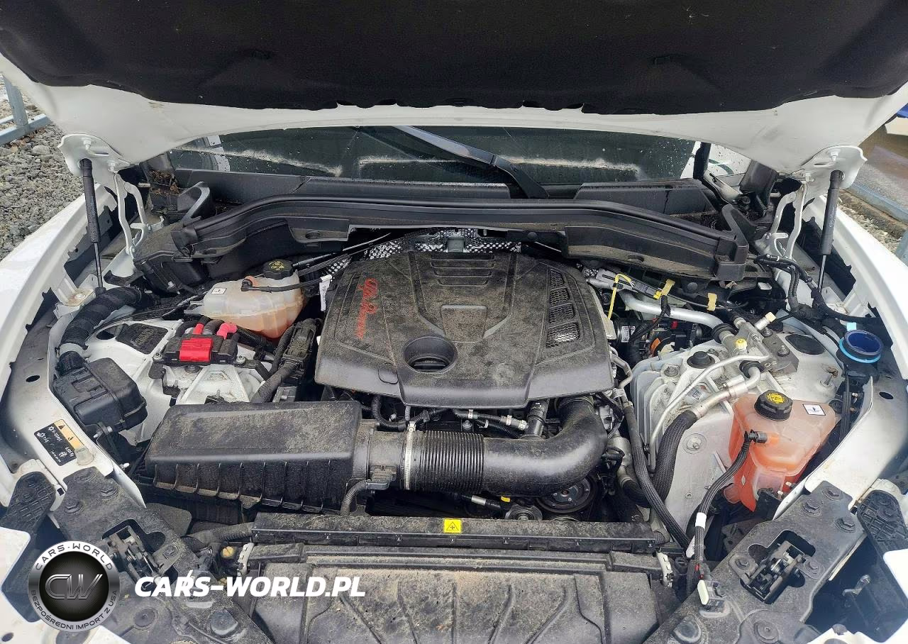 2022 Alfa Romeo Stelvio Ti VIN:ZASPAKBN9N7D36784 - 11