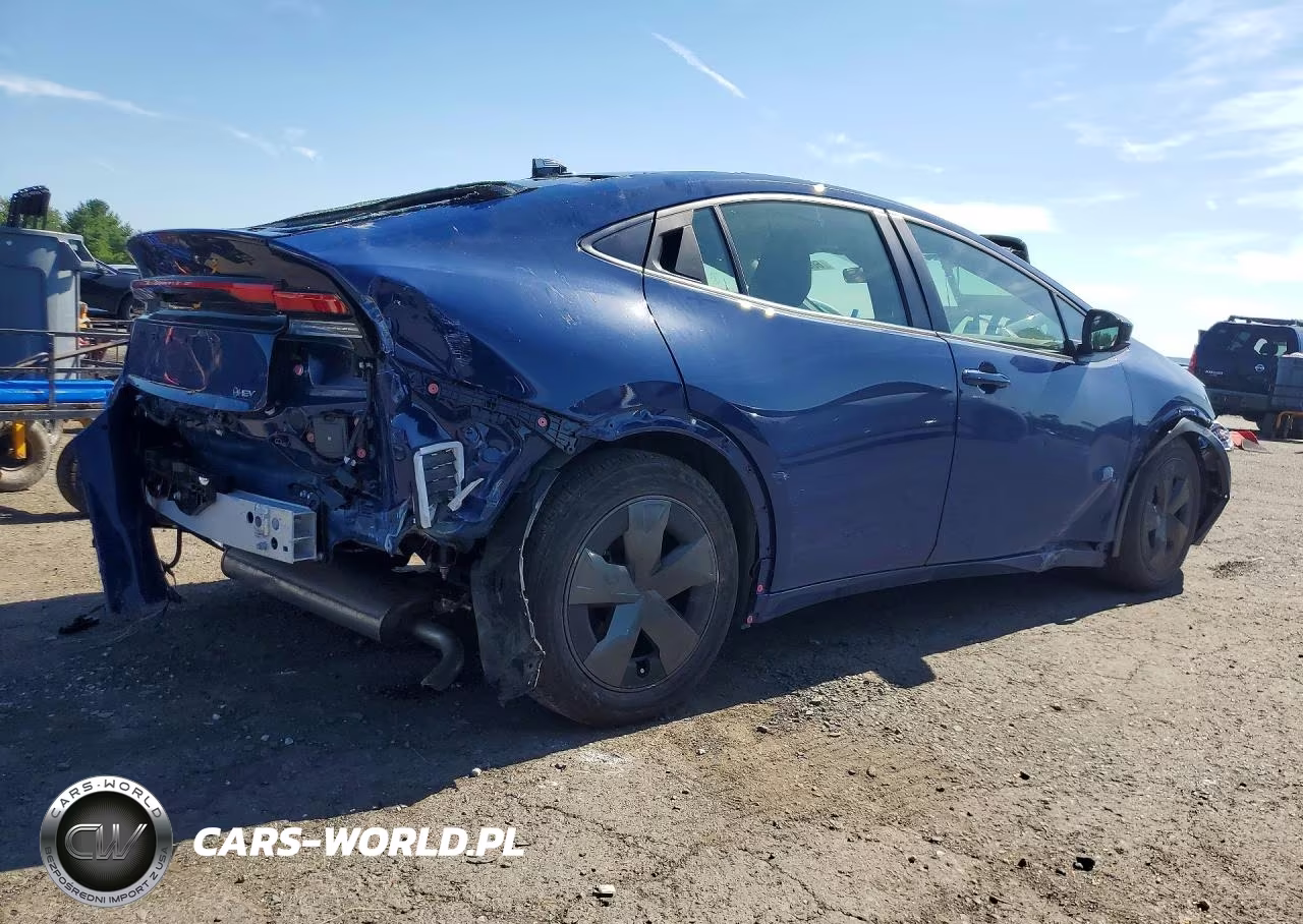 2025 Toyota Prius Le VIN:JTDACAAU6S3064421 - 3