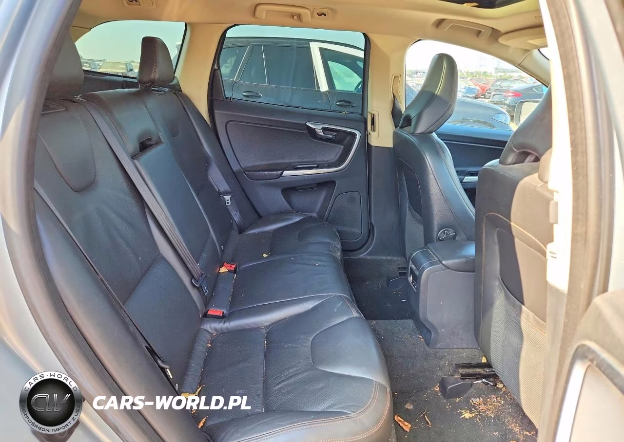 2013 Volvo Xc60 T6 VIN:YV4902DZ8D2444102 - 10