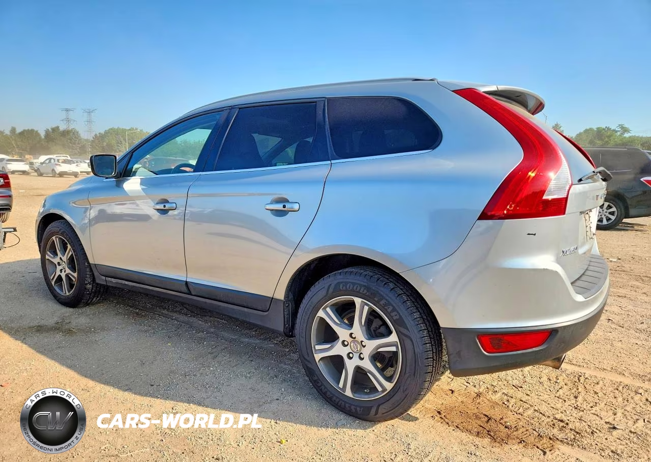 2013 Volvo Xc60 T6 VIN:YV4902DZ8D2444102 - 2