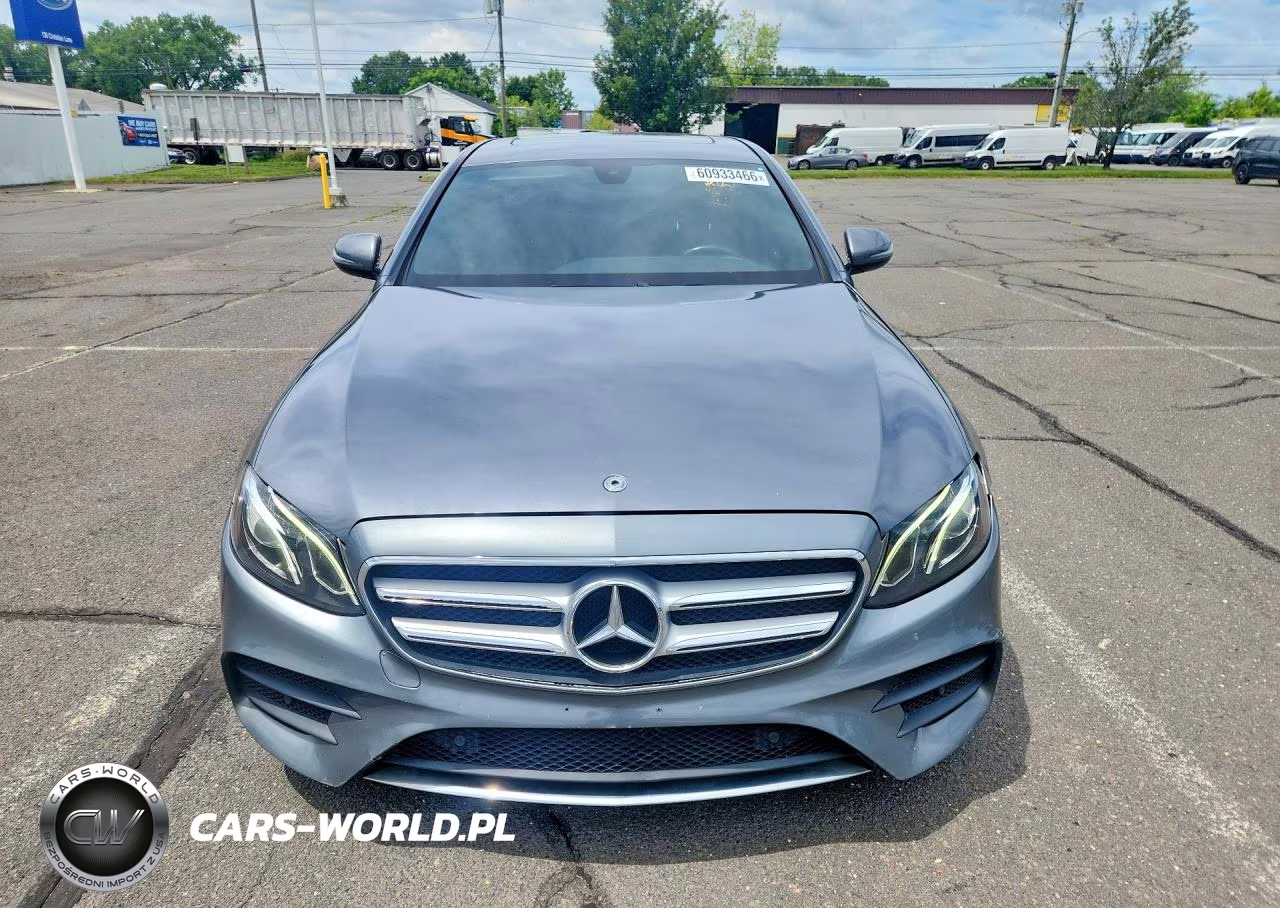 2018 Mercedes-Benz E 300 4Matic VIN:WDDZF4KB9JA329955 - 5