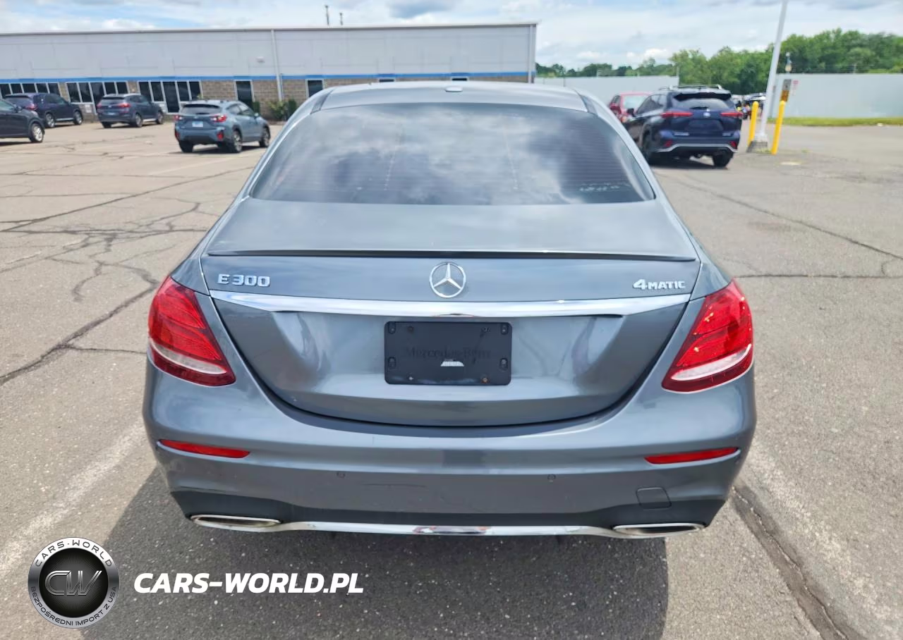 2018 Mercedes-Benz E 300 4Matic VIN:WDDZF4KB9JA329955 - 6
