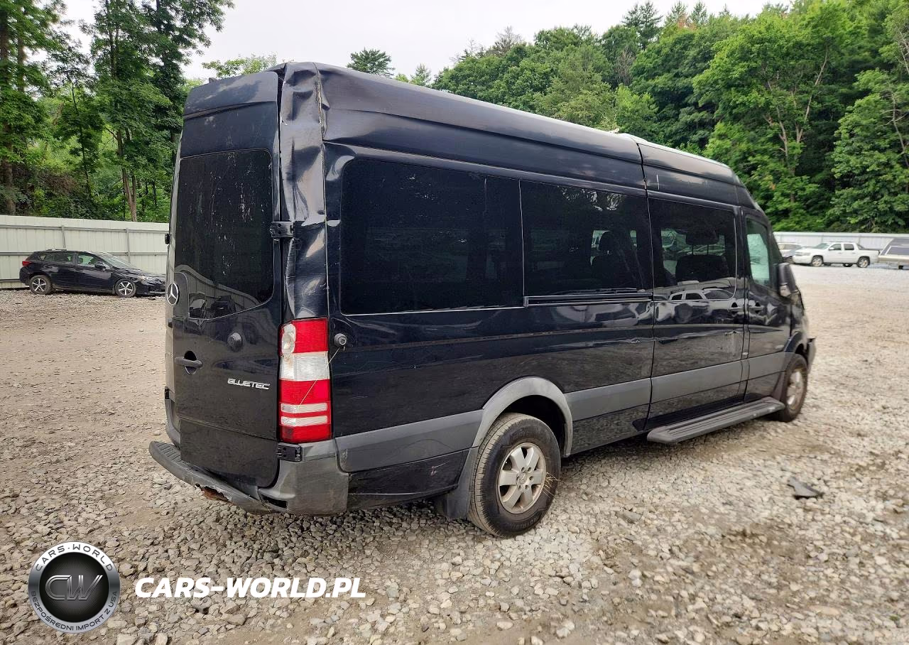 2016 Mercedes-Benz Sprinter 2500 High Roof VIN:8BRPE8DD8GE127571 - 3