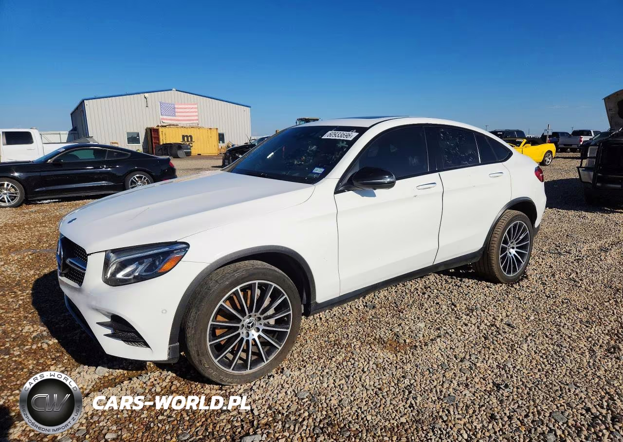 2018 Mercedes-Benz Glc Coupe 300 4Matic – zdjęcie 1 z 13