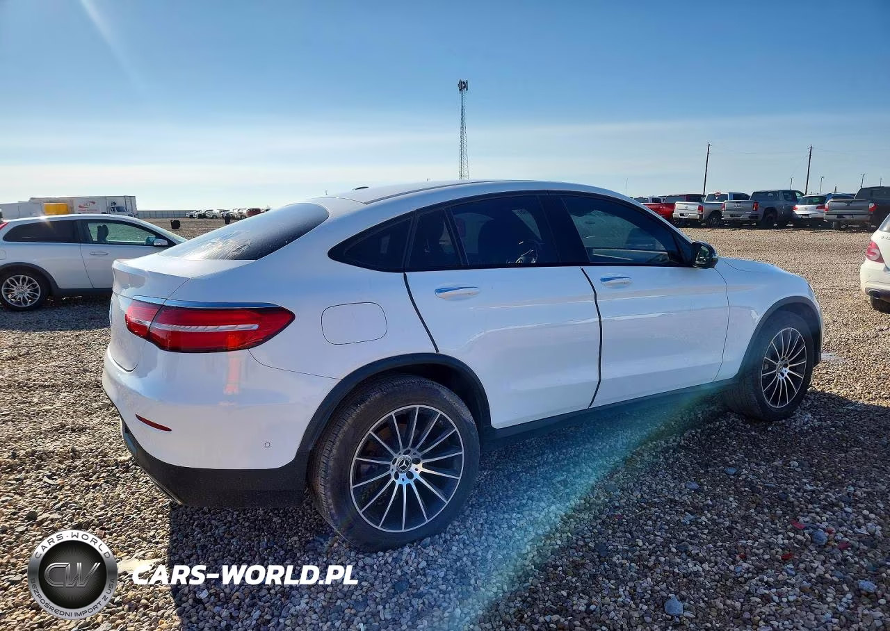 2018 Mercedes-Benz Glc Coupe 300 4Matic VIN:WDC0J4KBXJF431389 - 3