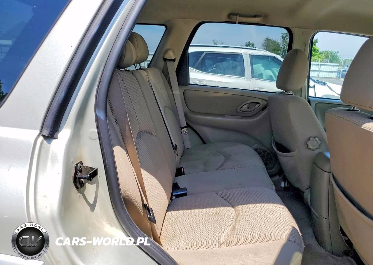 2006 Mazda Tribute S VIN:4F2YZ94116KM11436 - 10
