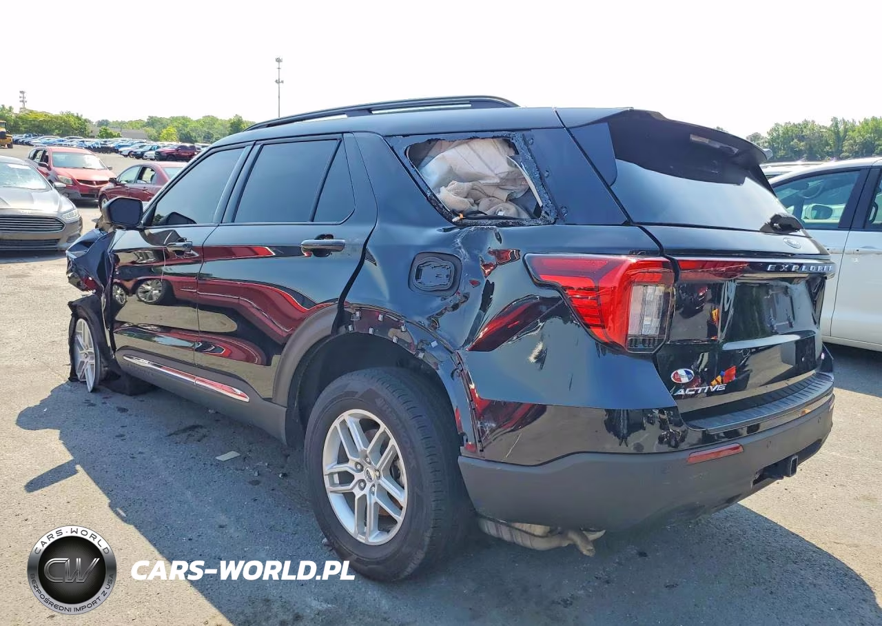 2025 Ford Explorer Active VIN:1FMUK8DH2SGC84070 - 2