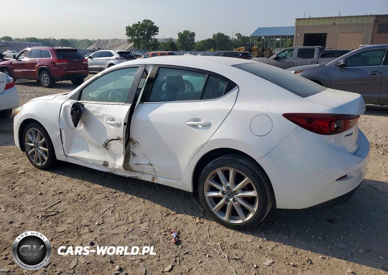 2017 Mazda 3 Touring VIN:3MZBN1V79HM135960 - 2