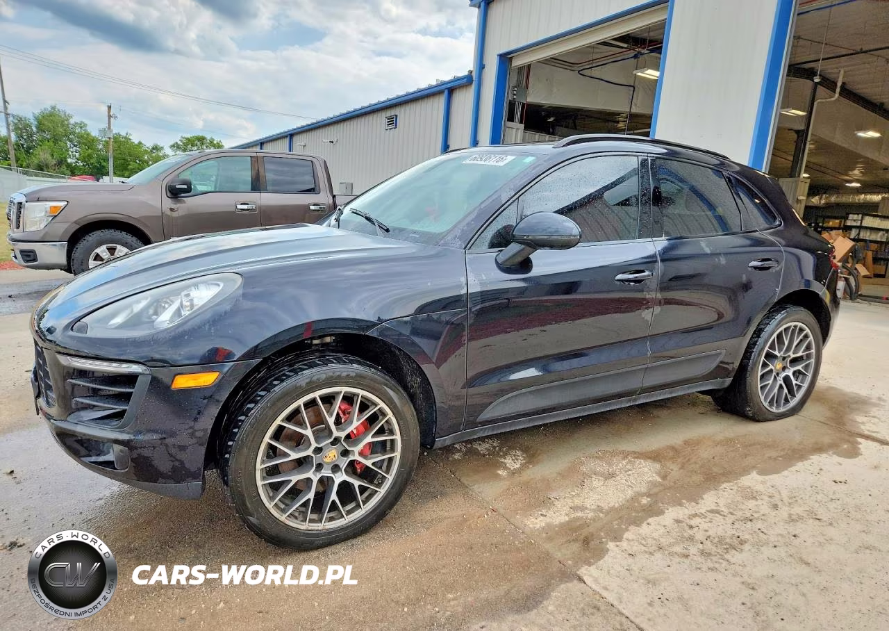 2016 Porsche Macan S