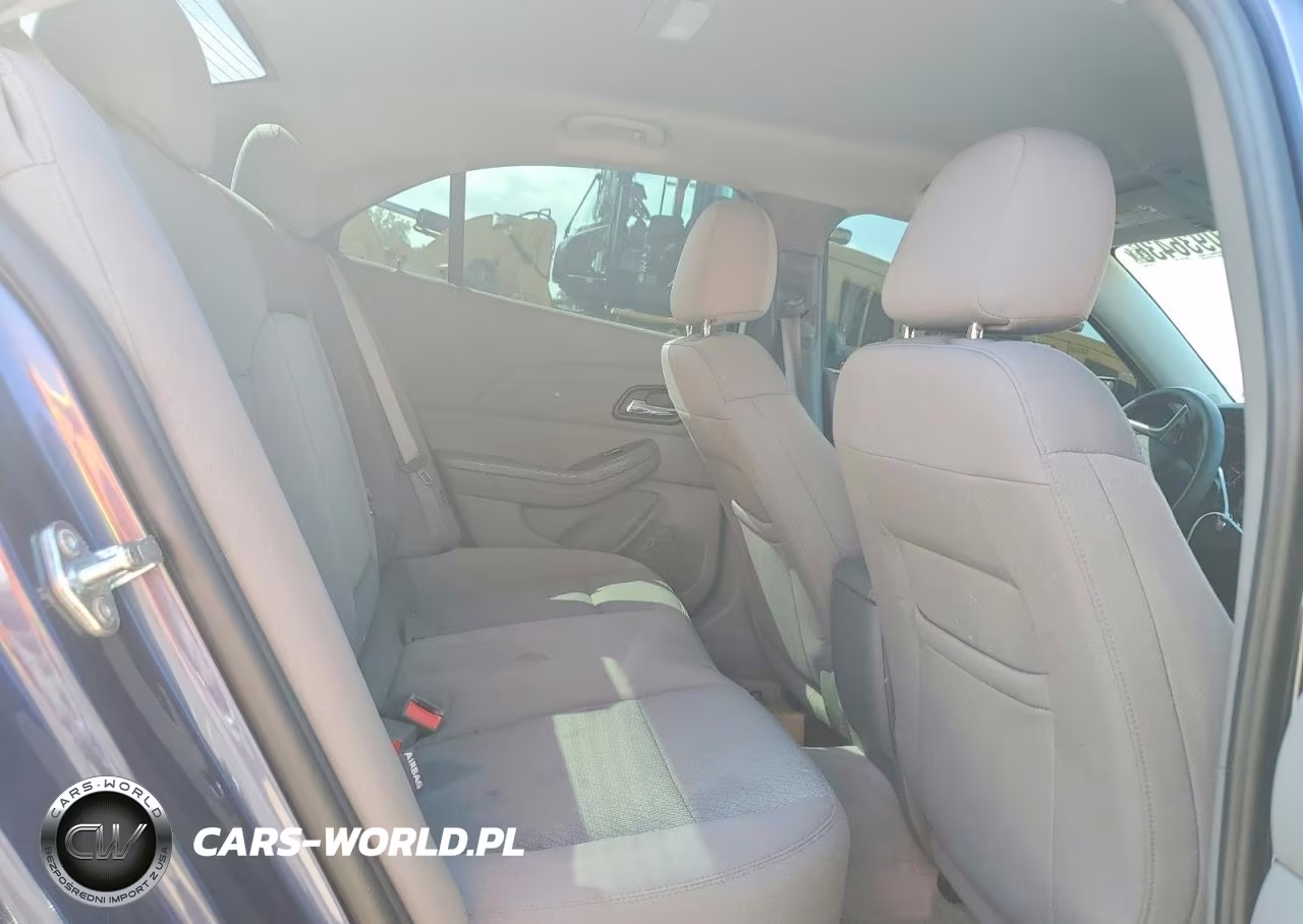 2014 Chevrolet Malibu Ls VIN:1G11B5SLXEF185450 - 10