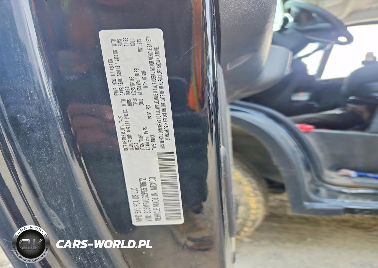 2023 Ram Promaster 3500 Delivery Van VIN:3C6MRVJG2PE570672 - 14