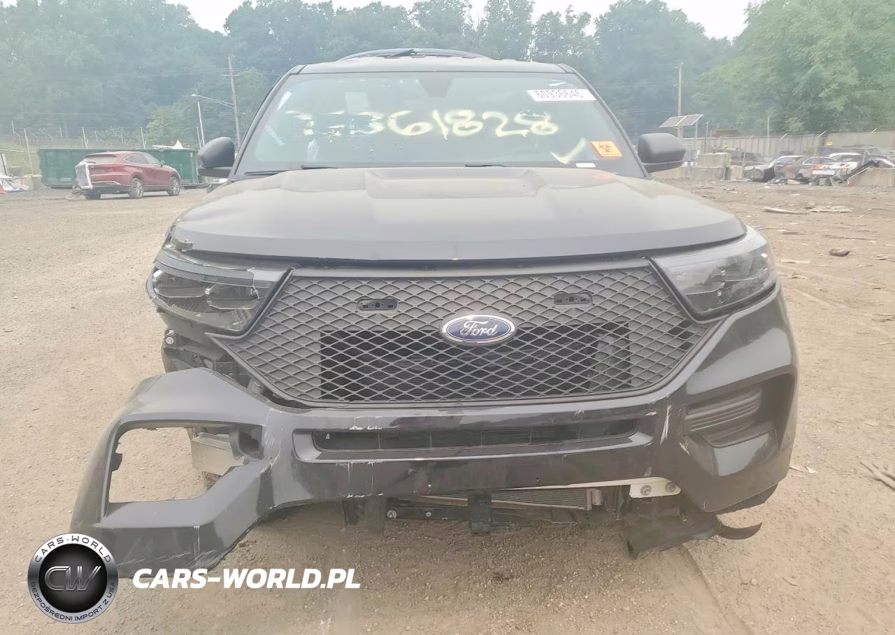 2023 Ford Explorer Police Interceptor VIN:1FM5K8AB7PGB61828 - 5