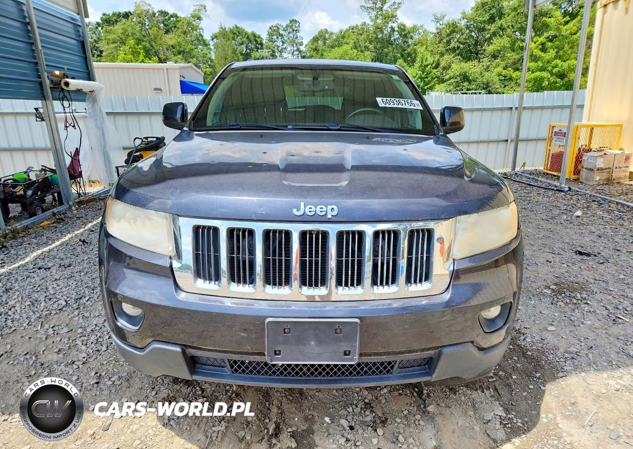 2012 Jeep Grand Cherokee Laredo VIN:1C4RJFAG6CC325676 - 5