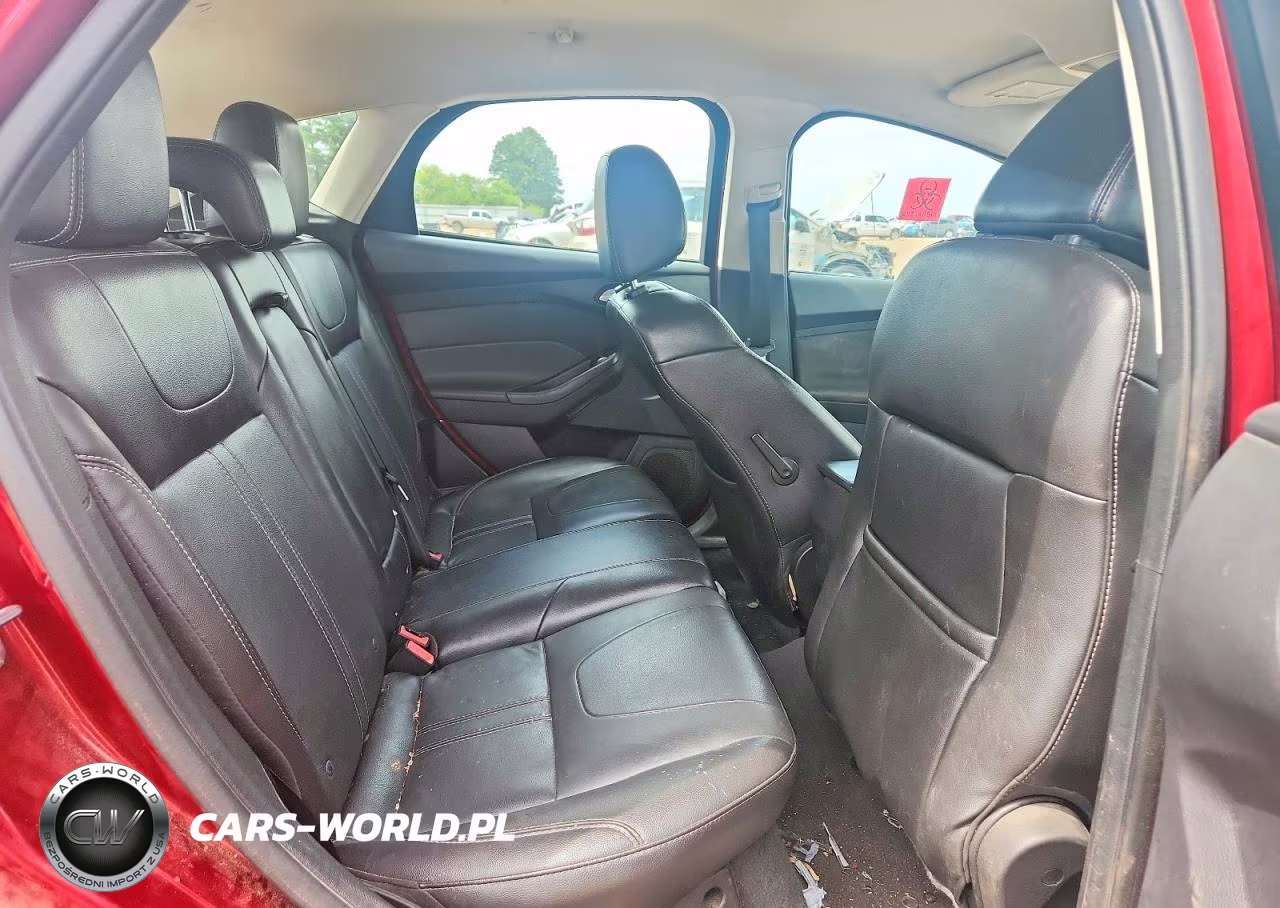 2014 Ford Focus Se VIN:1FADP3K25EL303445 - 10