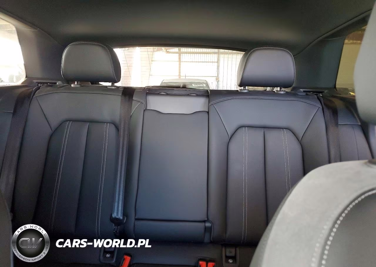 2024 Audi Q4 E-Tron Premium VIN:WA1KUBFZ9RP083277 - 10