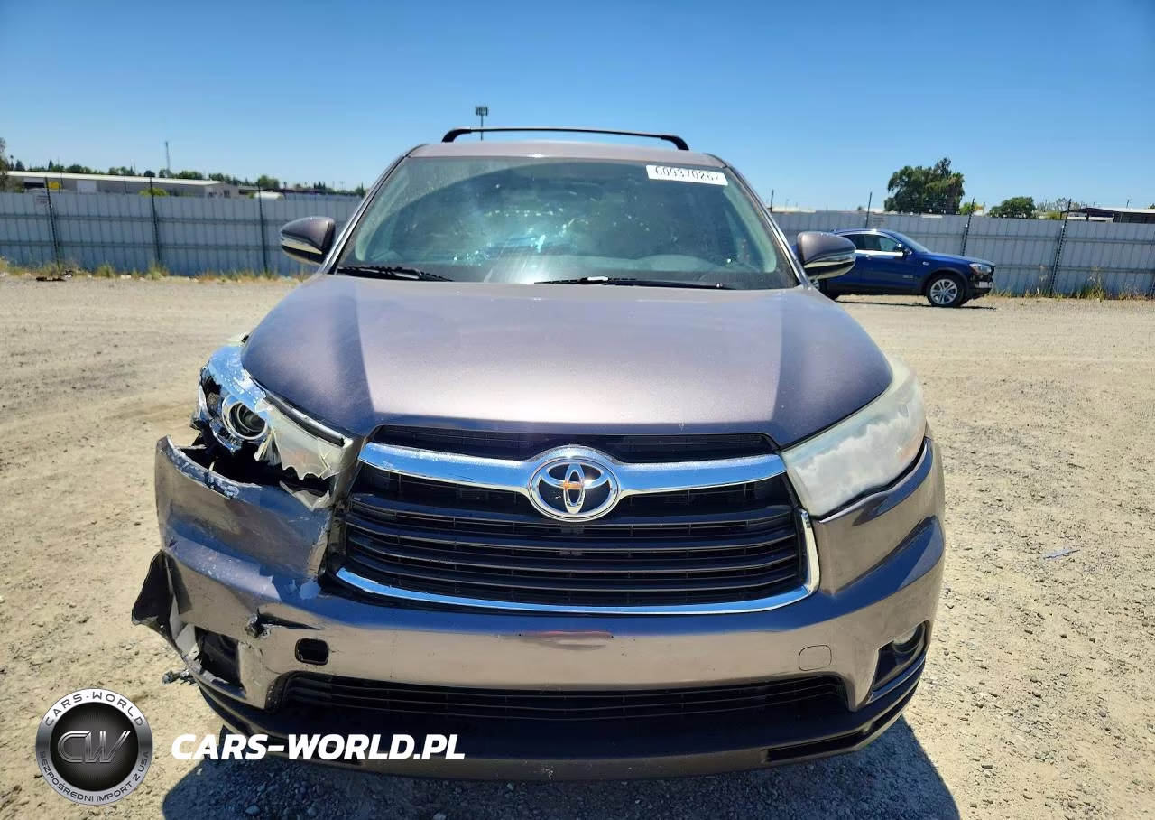 2016 Toyota Highlander Le Plus VIN:5TDBKRFH5GS227776 - 5