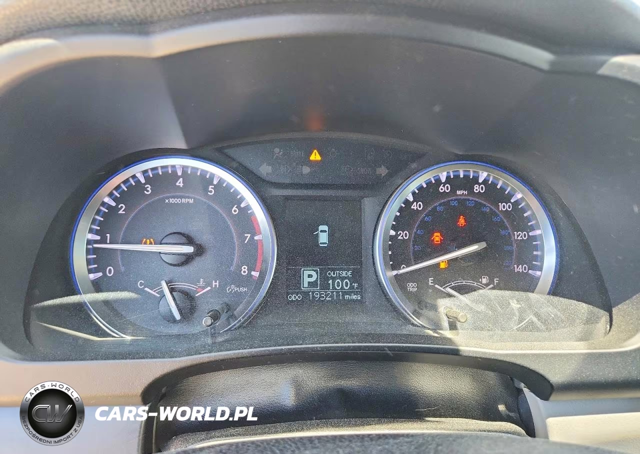 2016 Toyota Highlander Le Plus VIN:5TDBKRFH5GS227776 - 9