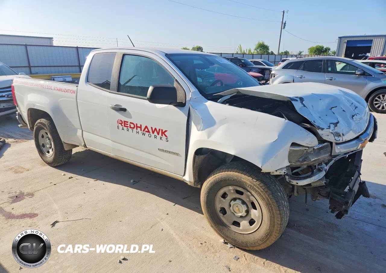 2018 Chevrolet Colorado VIN:1GCHSBEA0J1129376 - 4
