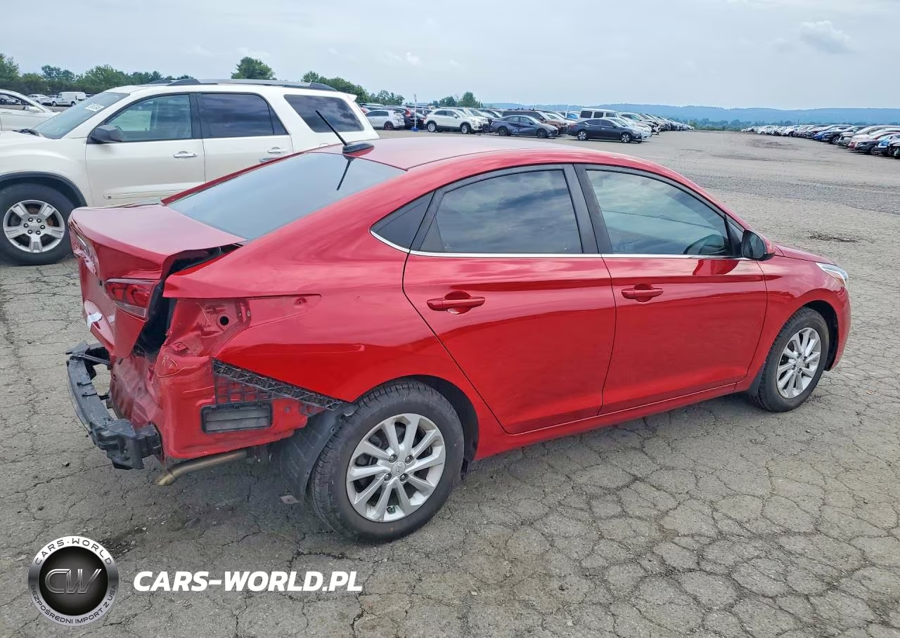 2019 Hyundai Accent Sel VIN:3KPC24A32KE040534 - 3