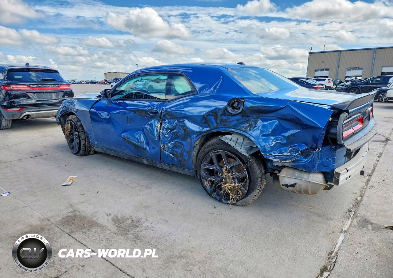 2021 Dodge Challenger Sxt VIN:2C3CDZAG3MH530969 - 2