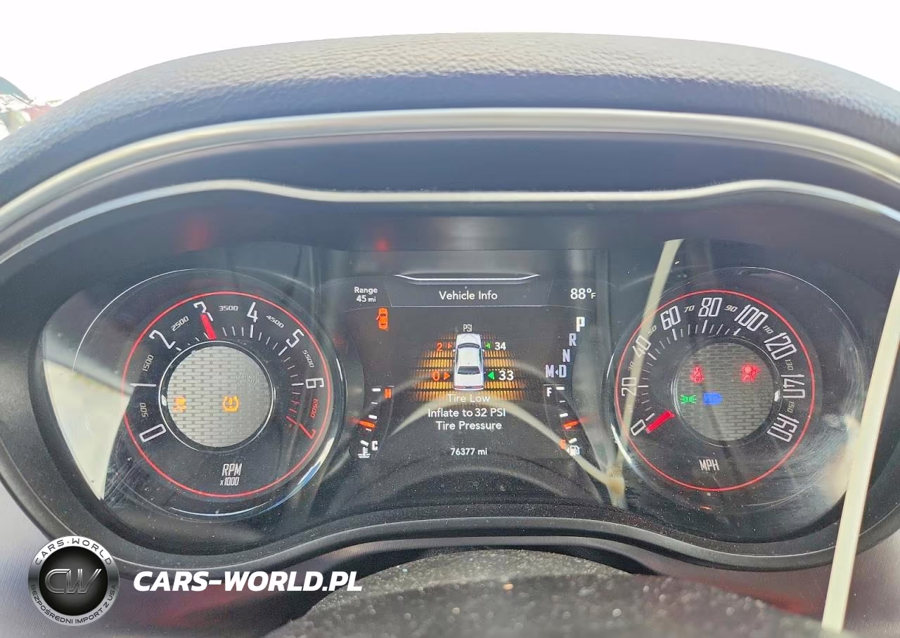 2021 Dodge Challenger Sxt VIN:2C3CDZAG3MH530969 - 9