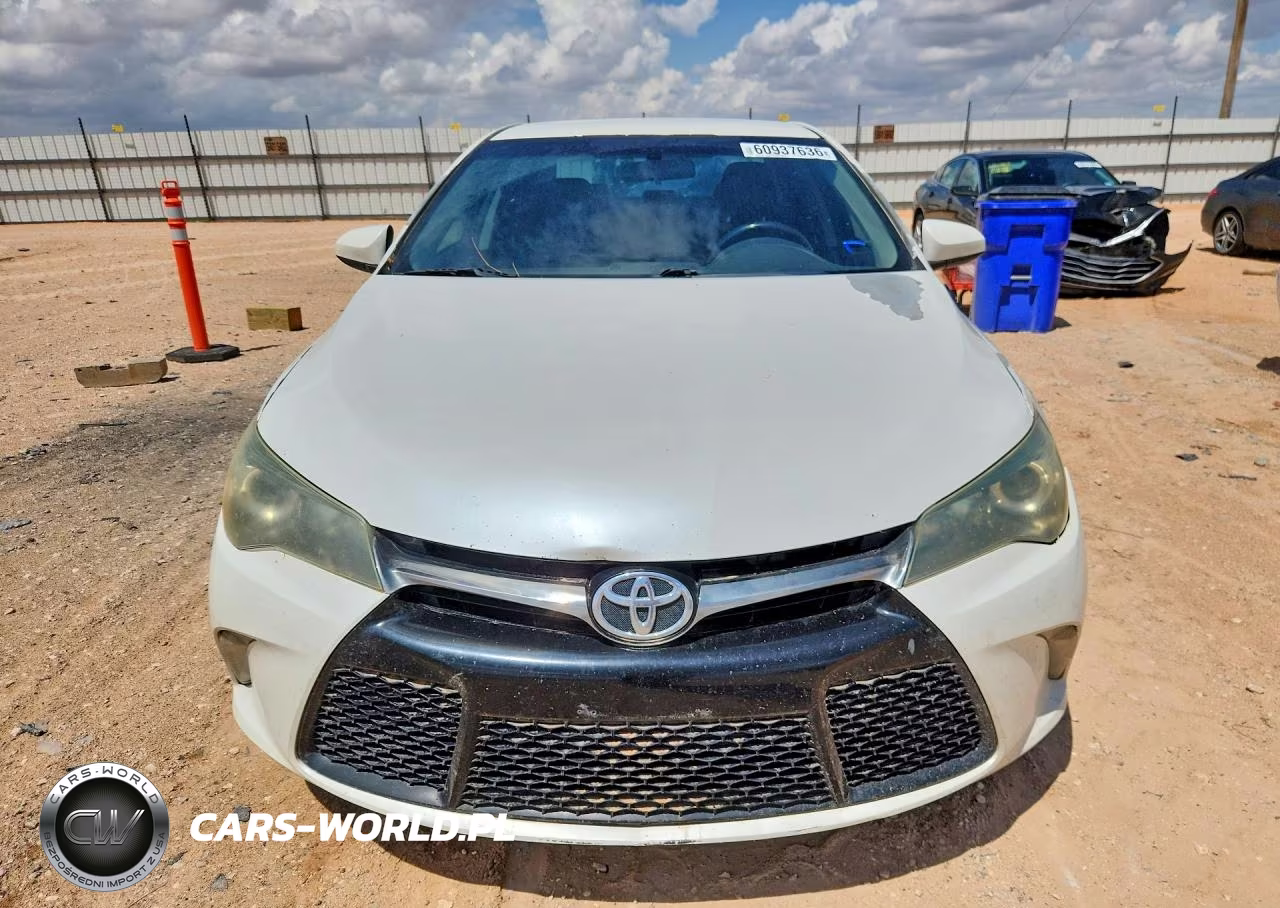 2015 Toyota Camry Xse VIN:4T1BF1FK4FU474357 - 5