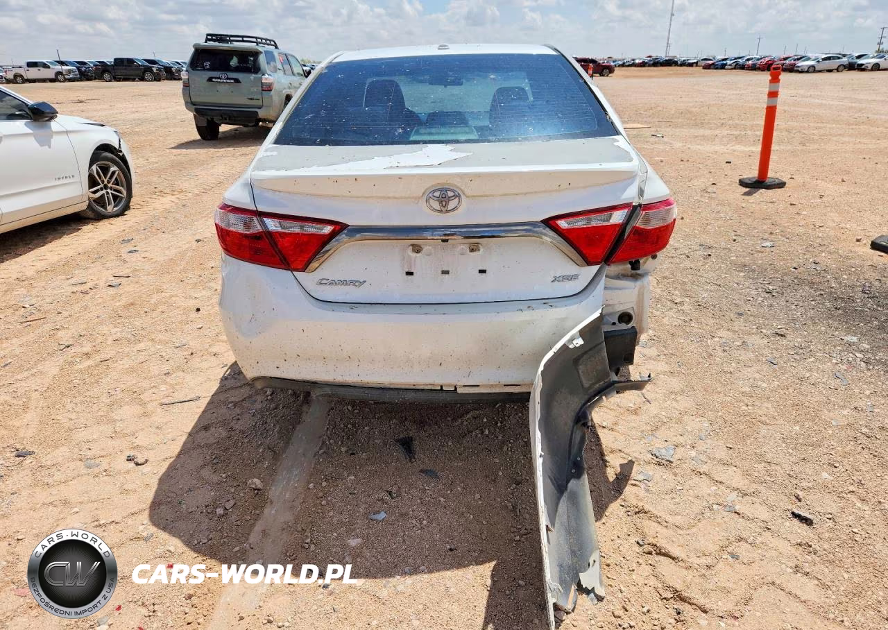 2015 Toyota Camry Xse VIN:4T1BF1FK4FU474357 - 6