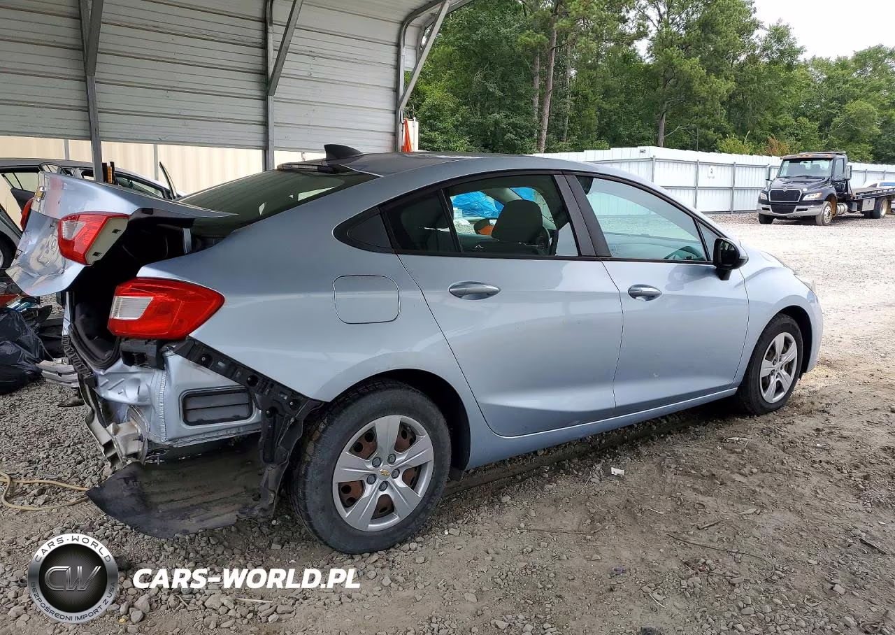 2017 Chevrolet Cruze Ls VIN:1G1BC5SM5H7129215 - 3