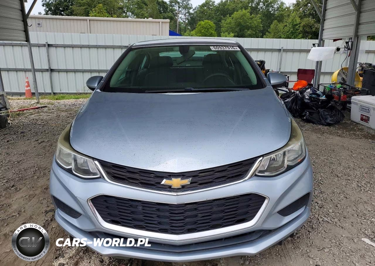 2017 Chevrolet Cruze Ls VIN:1G1BC5SM5H7129215 - 5