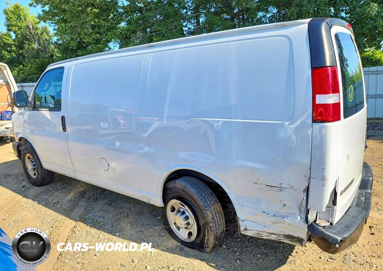 2020 Chevrolet Express G2500 VIN:1GCWGAFP1L1271373 - 2