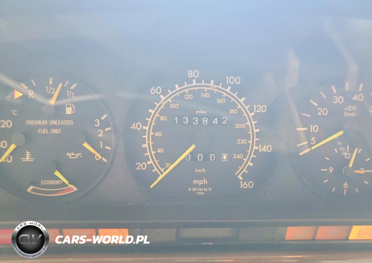 1989 Mercedes-Benz 300 Se VIN:WDBCA24E3KA485001 - 9