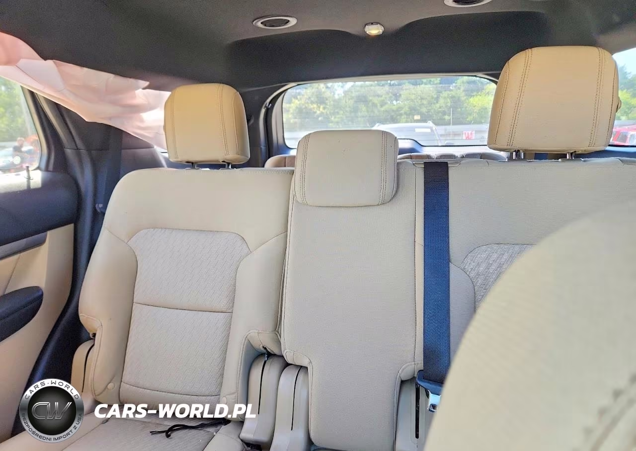 2016 Ford Explorer VIN:1FM5K7B83GGA94190 - 10