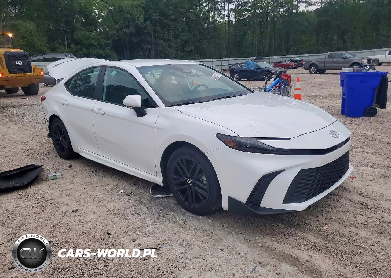 2026 Toyota Camry Se VIN:4T1DAACKXTU693704 - 4