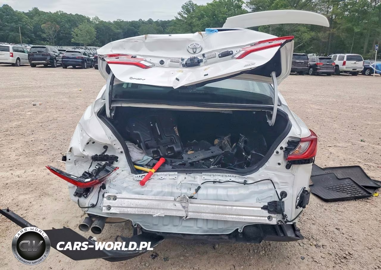 2026 Toyota Camry Se VIN:4T1DAACKXTU693704 - 6