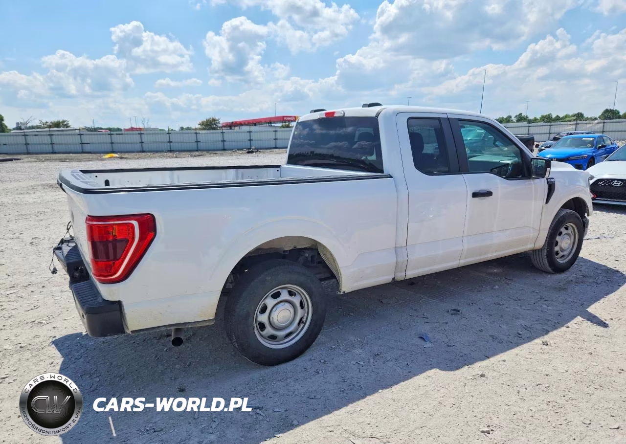 2023 Ford F150 Super Cab VIN:1FTEX1CB8PKE17949 - 3