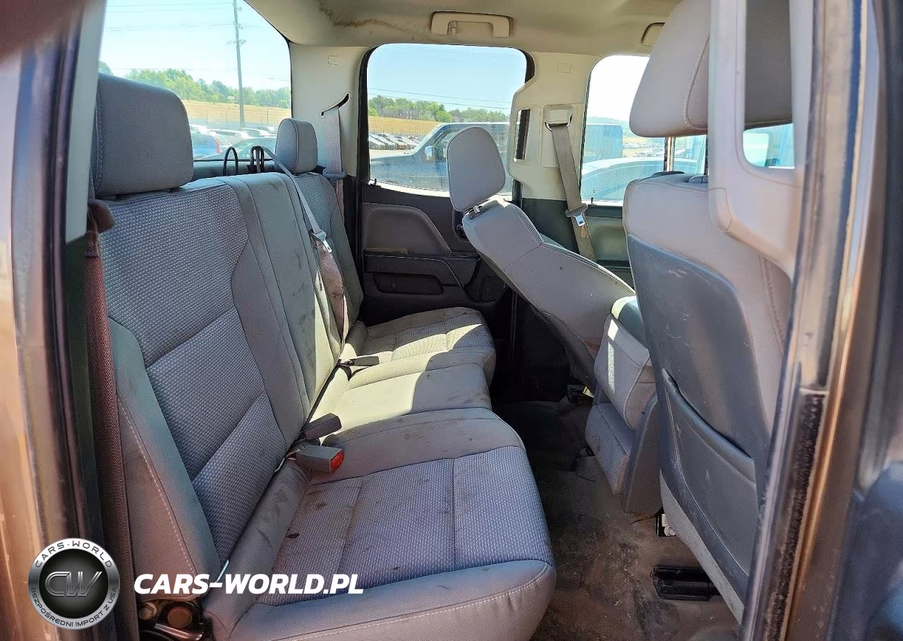2015 Chevrolet Silverado C2500 Heavy Duty VIN:1GC2CUE81FZ503160 - 10