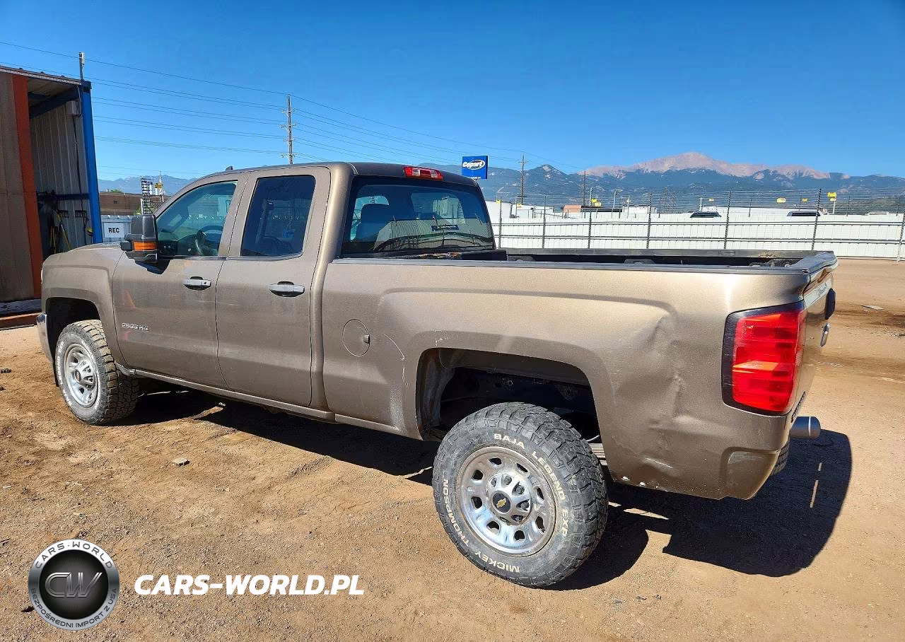 2015 Chevrolet Silverado C2500 Heavy Duty VIN:1GC2CUE81FZ503160 - 2
