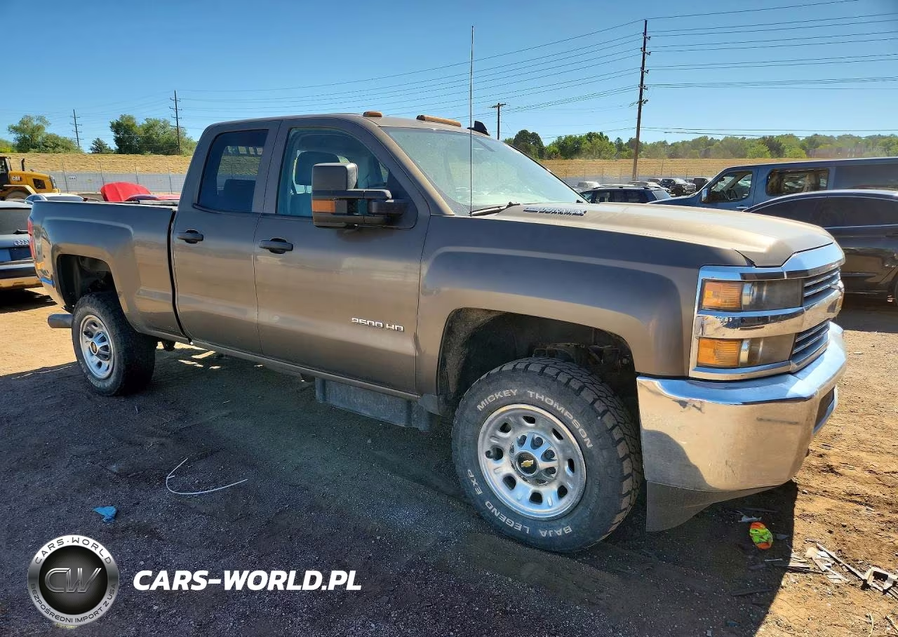 2015 Chevrolet Silverado C2500 Heavy Duty VIN:1GC2CUE81FZ503160 - 4