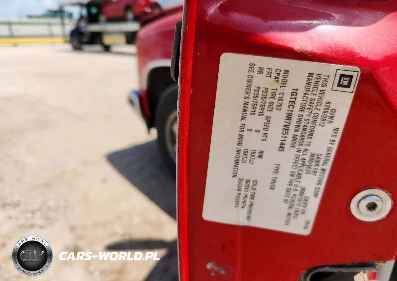 1997 GMC Sierra C1500 VIN:1GTEC19R7VE511445 - 12
