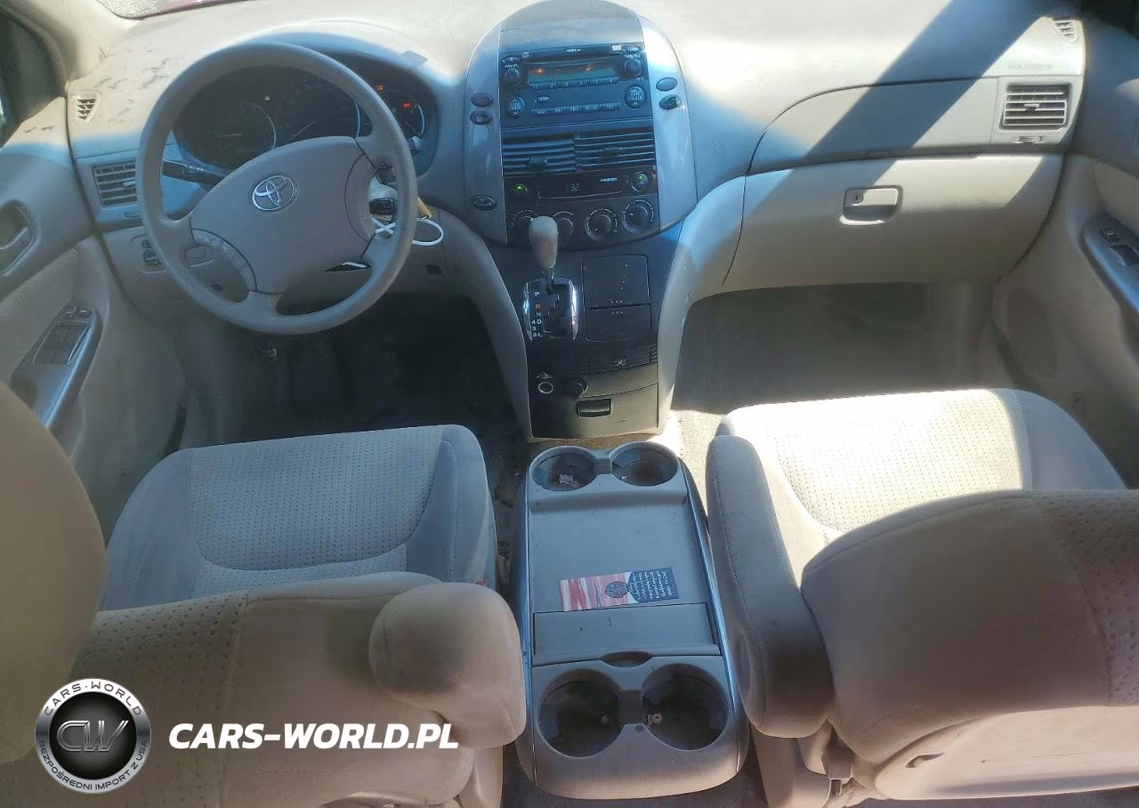 2010 Toyota Sienna Le 7-Passenger VIN:5TDKK4CC8AS316809 - 8