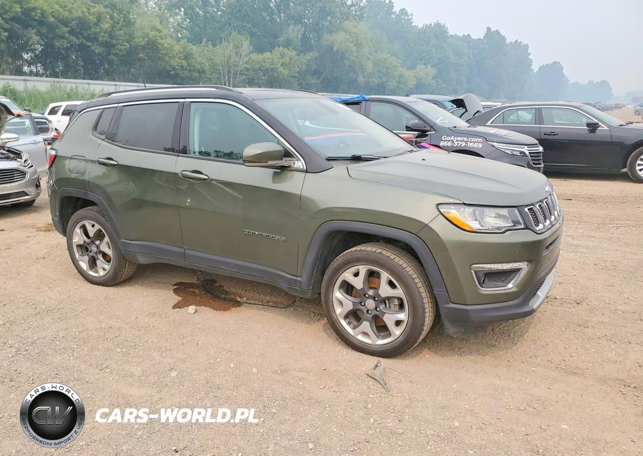 2019 Jeep Compass Limited VIN:3C4NJDCB2KT827821 - 4