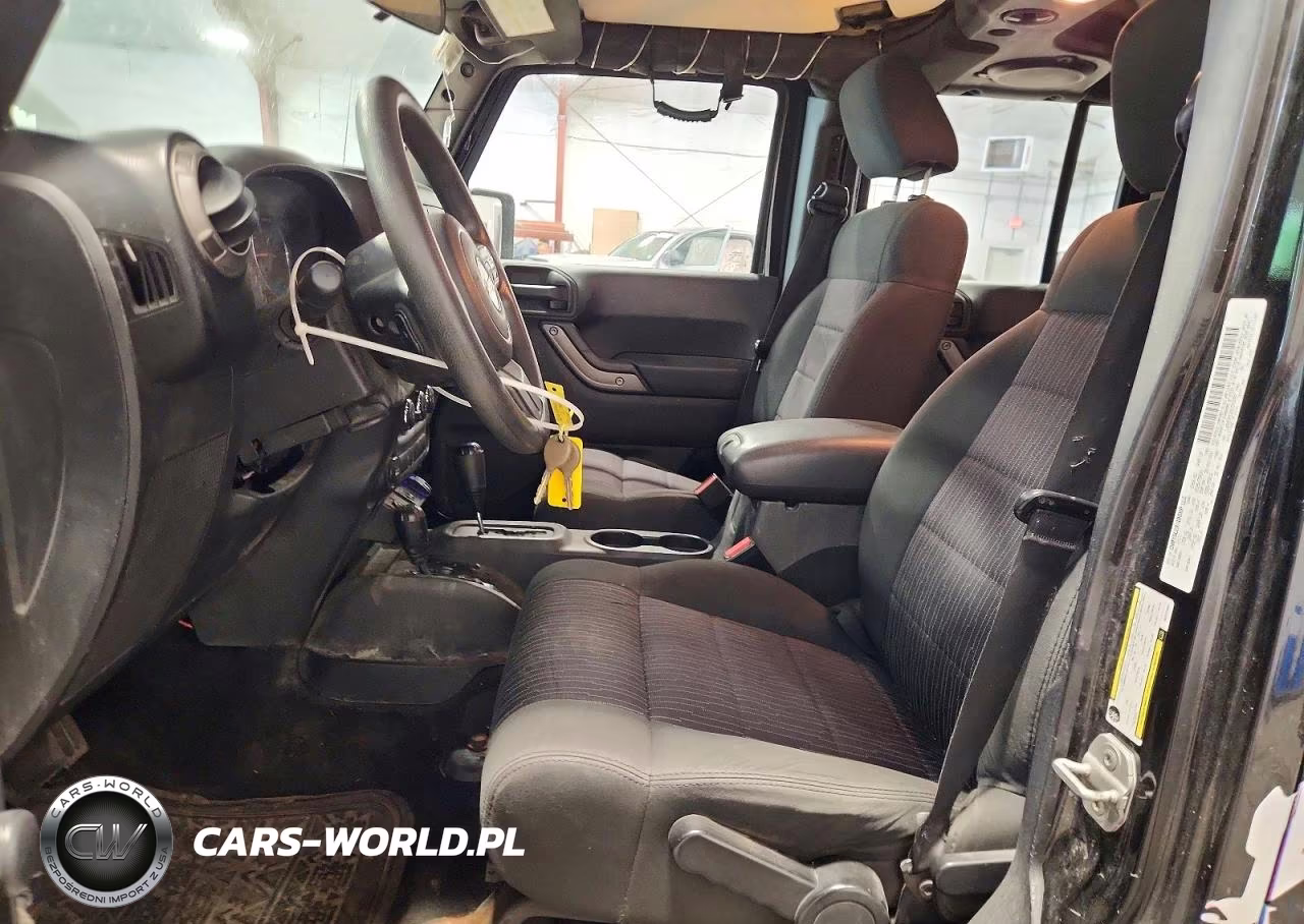 2011 Jeep Wrangler Unlimited Sport VIN:1J4BA3H13BL575497 - 7